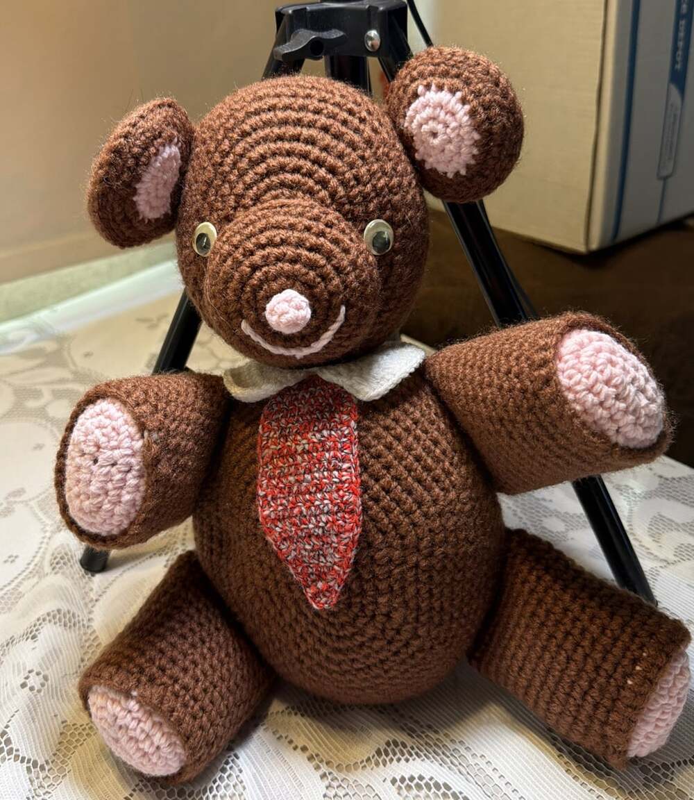 Adorable Teddy Bear Amigurumi Stuffed Crochet Doll Figure Handmade 13” Pristine